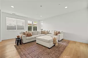 28384 Vista Del Rio, Valencia, CA 91354 - Photo 26