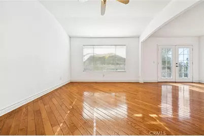 25317 Heather Vale Street, Saugus, CA 91350 - Photo 20