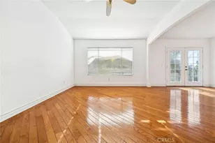 25317 Heather Vale St, Saugus, CA 91350 - Photo 20