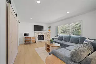 24348 Cross, Newhall, CA 91321 - Photo 6