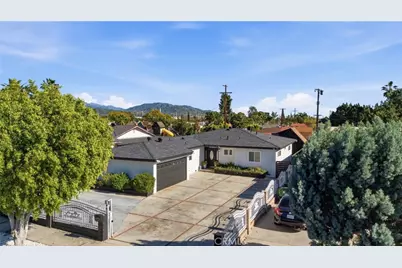 12864 Correnti, Arleta, CA 91331 - Photo 52