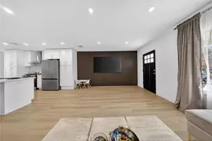 17007 Bassett St, Van Nuys, CA 91406 - Photo 10