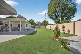 17007 Bassett St, Van Nuys, CA 91406 - Photo 60