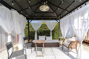 1100 W 103rd St, Los Angeles, CA 90044 - Photo 22