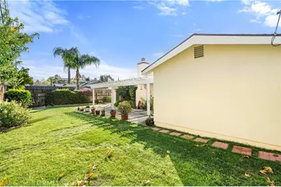 23649 Bessemer, Woodland Hills, CA 91367 - Photo 6