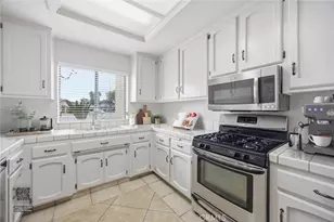 3508 Springford Ct, Bakersfield, CA 93313 - Photo 12