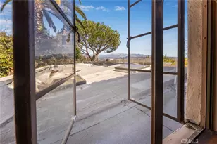 3653 Shannon, Los Angeles, CA 90027 - Photo 34