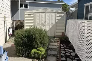 17 Serra Way, Los Angeles, CA 91345 - Photo 14