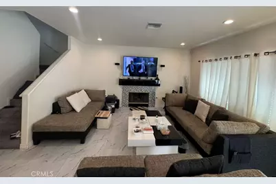 20300 Vanowen #29, Winnetka, CA 91306 - Photo 8