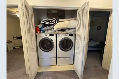 20300 Vanowen #29, Winnetka, CA 91306 - Photo 18