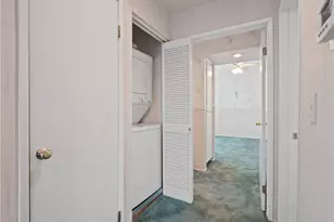 24528 McBean Pkwy, Valencia, CA 91355 - Photo 20