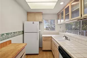 24528 McBean Pkwy, Valencia, CA 91355 - Photo 16