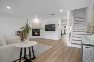 16723 Vanowen St, Van Nuys, CA 91406 - Photo 2