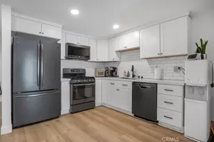 16723 Vanowen St, Van Nuys, CA 91406 - Photo 6