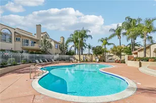 23605 Del Monte, Valencia, CA 91355 - Photo 32
