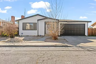 44053 Canyon Way, Lancaster, CA 93535 - Photo 1