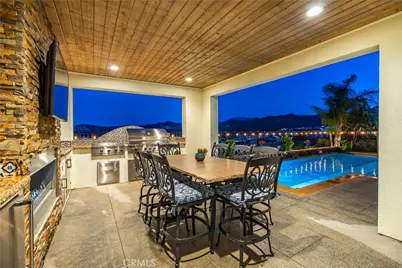 25056 Cypress Bluff, Canyon Country, CA 91387 - Photo 4