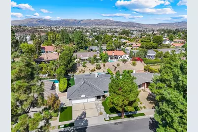 20633 Horace Street, Chatsworth, CA 91311 - Photo 4