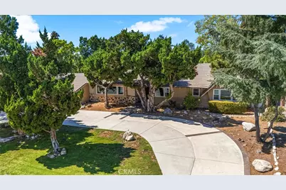 11223 White Oak Avenue, Granada Hills, CA 91344 - Photo 2