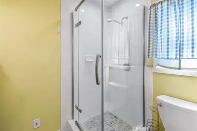 11223 White Oak Avenue, Granada Hills, CA 91344 - Photo 14