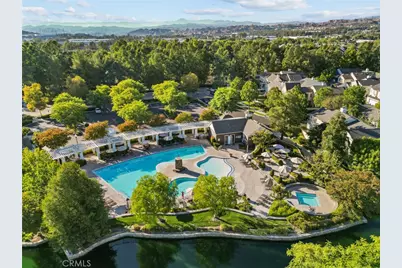 24012 Bridgeport Lane #12, Valencia, CA 91355 - Photo 38