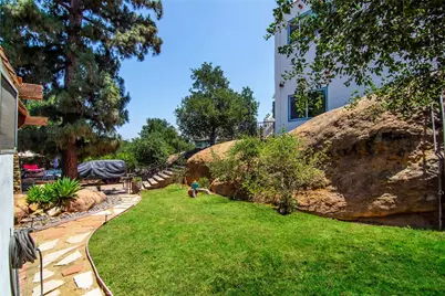 8500 Val Verde Drive, West Hills, CA 91304 - Photo 16