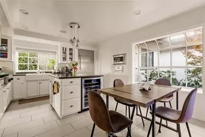 22370 Algunas Road, Woodland Hills, CA 91364 - Photo 8