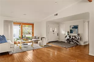 22370 Algunas Rd, Woodland Hills, CA 91364 - Photo 6