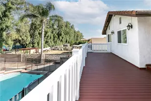 10670 Deering, Chatsworth, CA 91311 - Photo 48