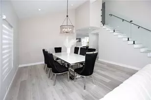 10670 Deering, Chatsworth, CA 91311 - Photo 10