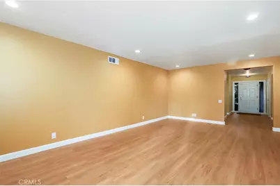 11001 Limerick Avenue, Chatsworth, CA 91311 - Photo 8
