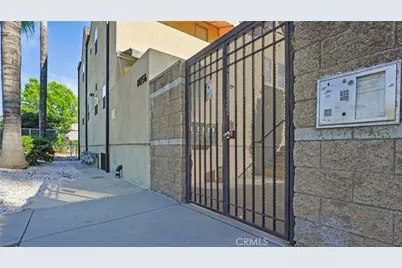 14256 Victory Boulevard #3, Van Nuys, CA 91401 - Photo 28
