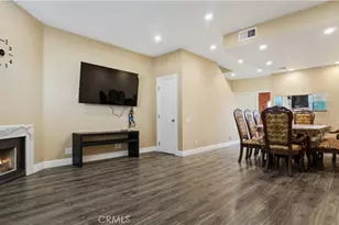 14256 Victory Blvd, Van Nuys, CA 91401 - Photo 1