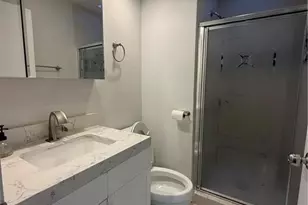 14256 Victory Blvd, Van Nuys, CA 91401 - Photo 16