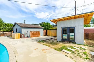 7702 De Soto, Canoga Park, CA 91304 - Photo 38