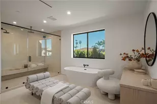 15451 Camarillo St, Sherman Oaks, CA 91403 - Photo 22