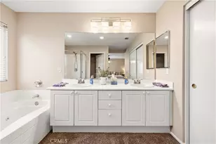 30457 Barcelona, Castaic, CA 91384 - Photo 22