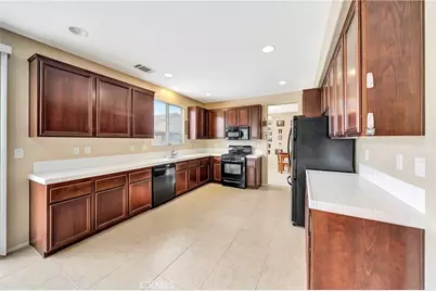 2354 Crimson, Rosamond, CA 93560 - Photo 16