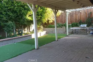 12117 Van Nuys, Sylmar, CA 91342 - Photo 6