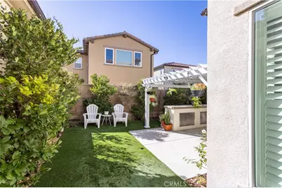 20742 Pine Cone Circle, Porter Ranch, CA 91326 - Photo 32