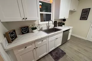 6923 Enfield, Reseda, CA 91335 - Photo 4