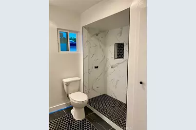 1217 Woodworth, San Fernando, CA 91340 - Photo 12