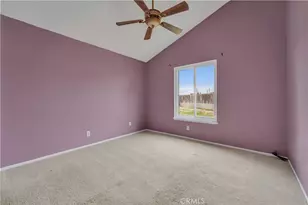 21010 Lodi Pl, California City, CA 93505 - Photo 10