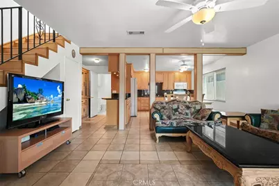 429 E Providencia #B, Burbank, CA 91501 - Photo 4