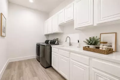 5704 Lyon Court, Calabasas, CA 91302 - Photo 18