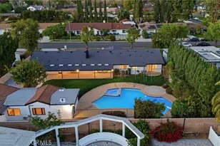 19510 Merridy, Northridge, CA 91324 - Photo 48