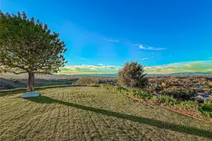 24525 Desert, Newhall, CA 91321 - Photo 10