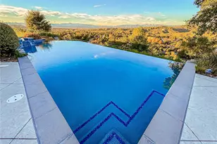 24525 Desert, Newhall, CA 91321 - Photo 6