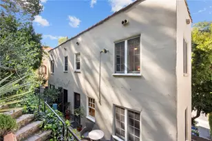 6920 Camrose Dr, Los Angeles, CA 90068 - Photo 24