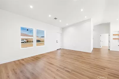 21860 Bancroft Drive, California City, CA 93505 - Photo 6